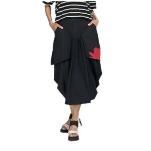 Alembika Tembika Gotta Have Art Skirt Black Red Flower Cocoon Midi NWT US 14-16